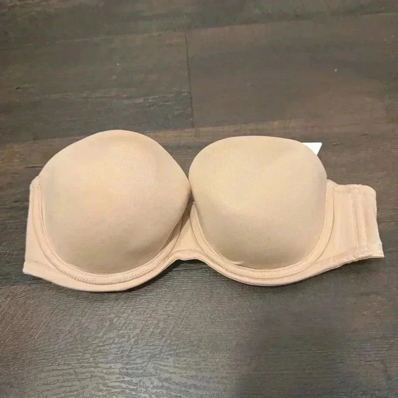 NWT Wacoal  Red Carpet Strapless Underwire Bra 36C - Picture 2 of 5